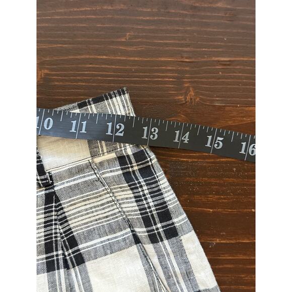 VTG Linen Fall Mom Bermuda Shorts 8 Black Cream Plaid Jorts City Fall Preppy - Picture 10 of 12